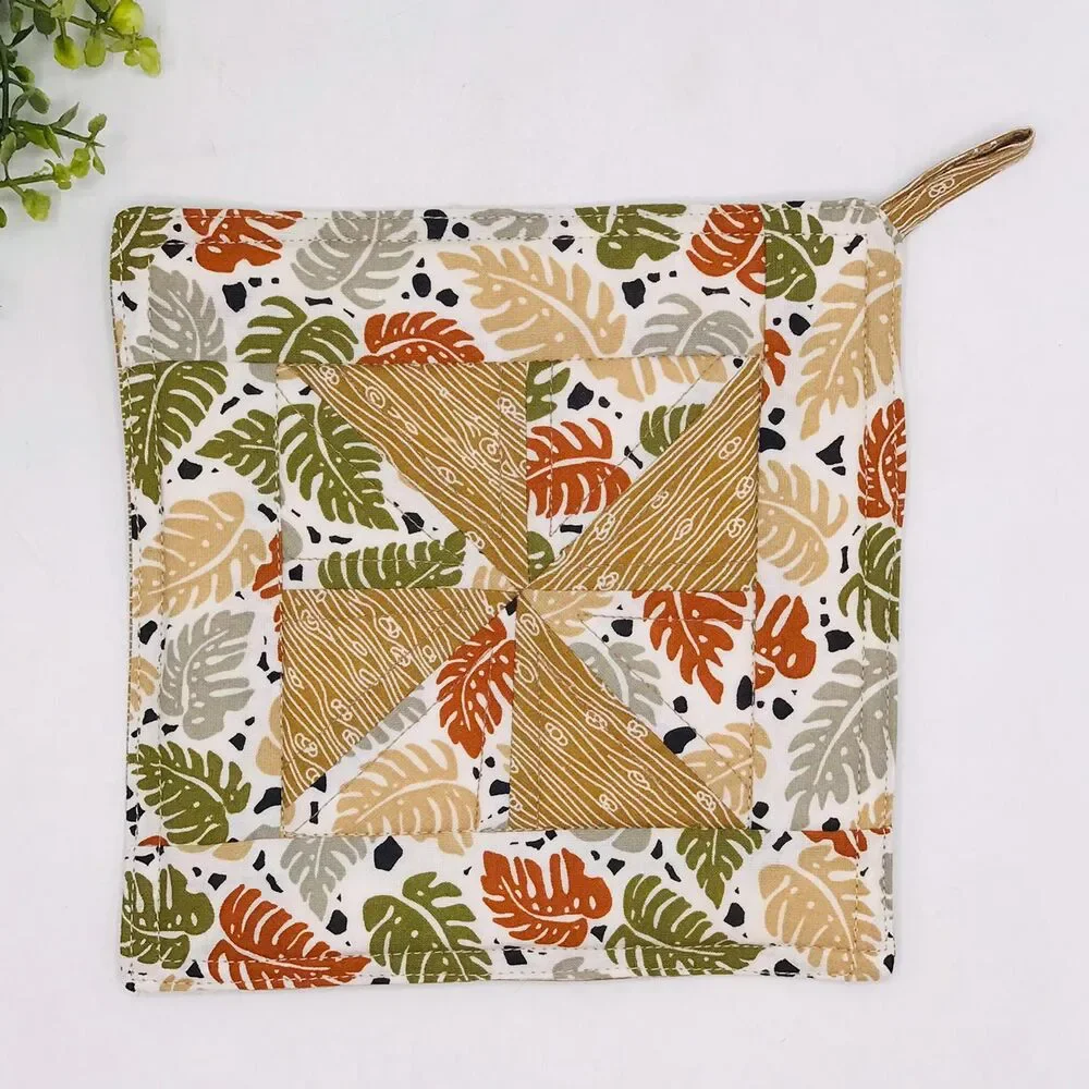 2 Square Potholders, Pinwheel, Montstera Plant Neutral, 2 Piece Baking Set